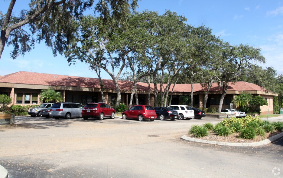 More Photos Of 31111-31125 US Highway 19 N, Palm Harbor Office For Lease
