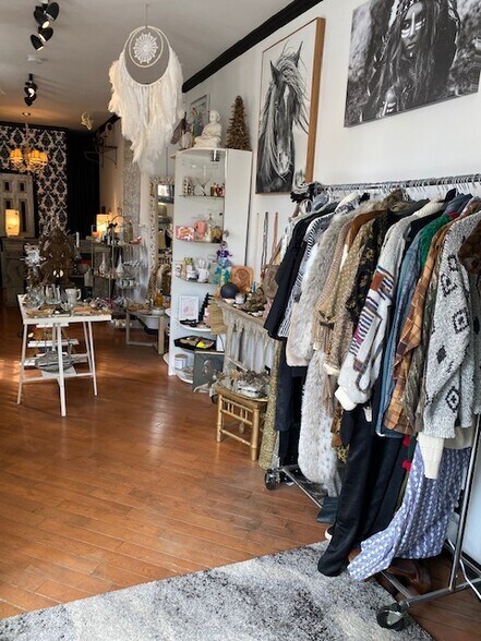 More Photos Of 107 Bowers St, Jersey City Storefront Retail Residential For Sale