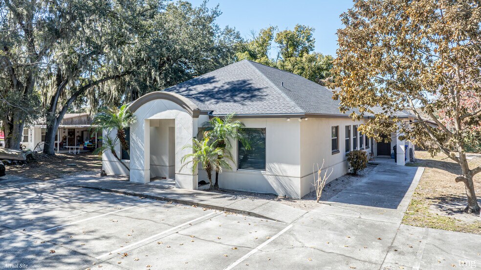 More Photos Of 4225 Old Road 37, Lakeland Medical For Sale