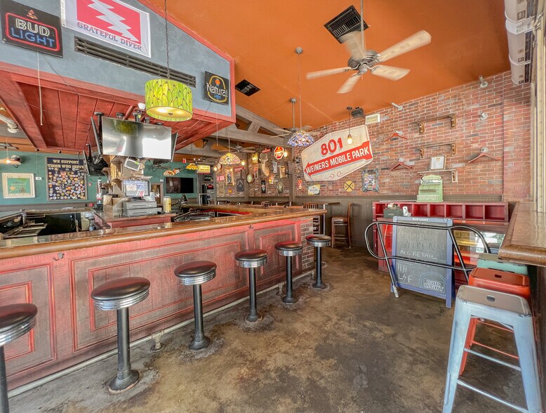 More Photos Of 404 Southard St, Key West Restaurant For Sale