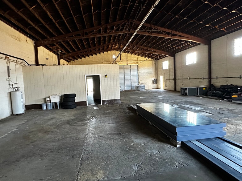 More Photos Of 92 State Hwy 33, Manalapan Township Warehouse For Sale