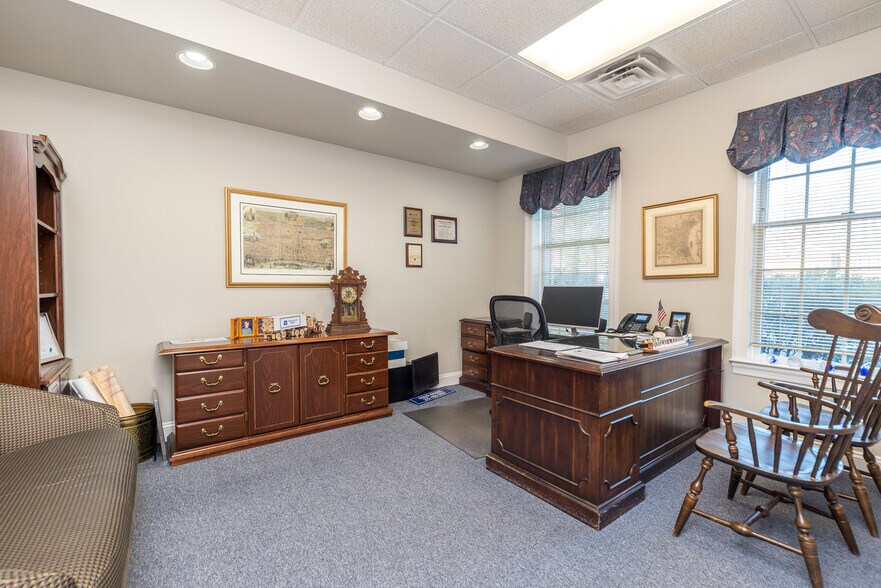 More Photos Of 600 E Main St, Lansdale Office Residential For Sale