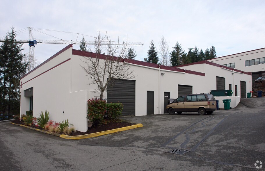 More Photos Of 18352-18378 Redmond Fall City Rd, Redmond Unknown For Lease