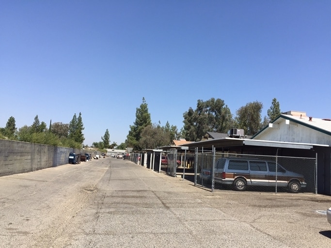 More Photos Of 3449 N Marks Ave, Fresno Apartments For Sale
