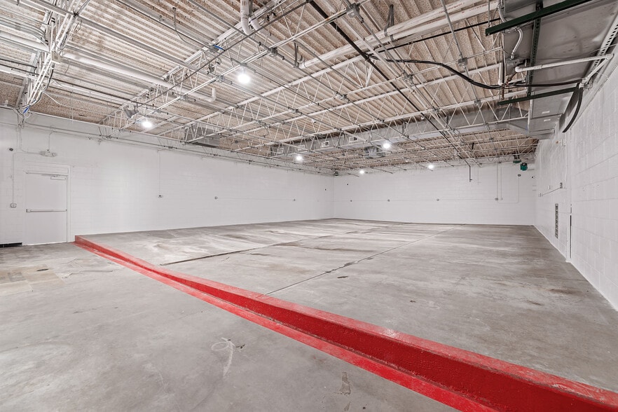 More Photos Of 4905 E 41st Ave, Denver Warehouse For Sale