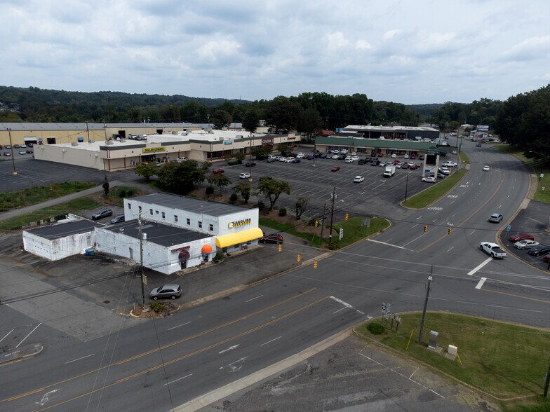 More Photos Of 105-109 Winston Rd, Jonesville Storefront For Sale