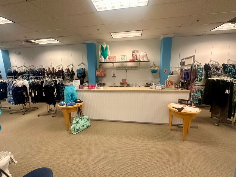 More Photos Of 20-24 E Mount Pleasant Ave, Livingston Freestanding For Lease