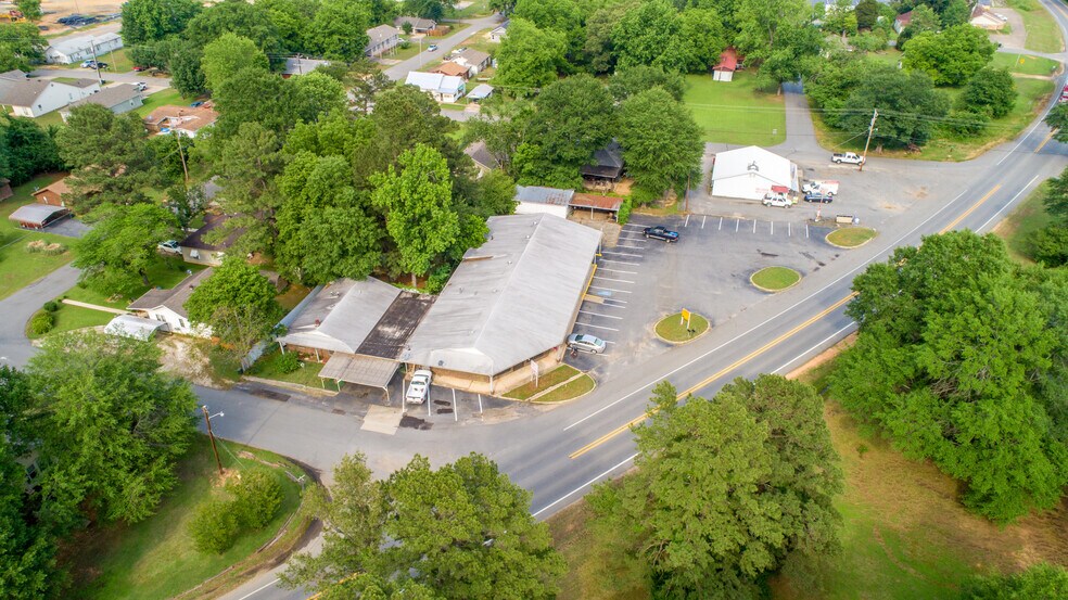 More Photos Of 808-814 W Center St, Sheridan Storefront Retail Office For Sale