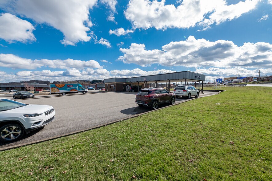 More Photos Of 2669 White Hall Blvd, Fairmont Bank For Sale