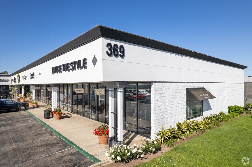 More Photos Of 369 E 17th St, Costa Mesa Storefront Retail Office For Lease