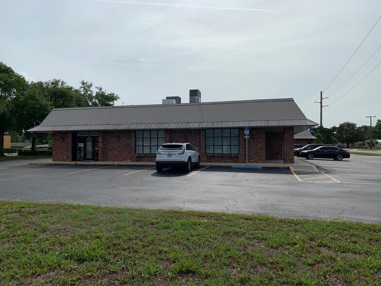 More Photos Of 2290 S Volusia Ave, Orange City Storefront Retail Office For Sale