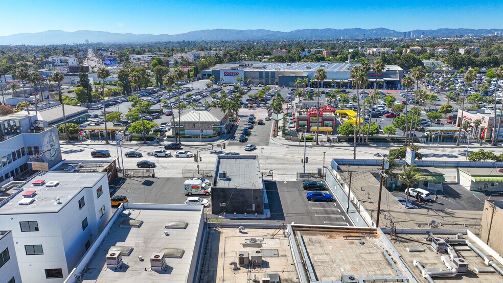More Photos Of 13452 Washington Blvd, Marina del Rey Freestanding For Lease