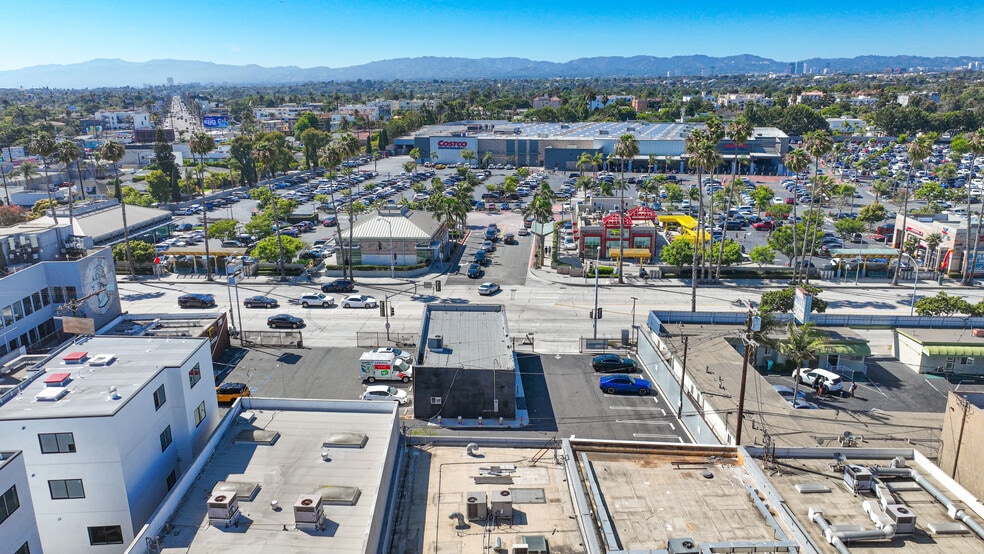More Photos Of 13452 Washington Blvd, Marina del Rey Freestanding For Lease