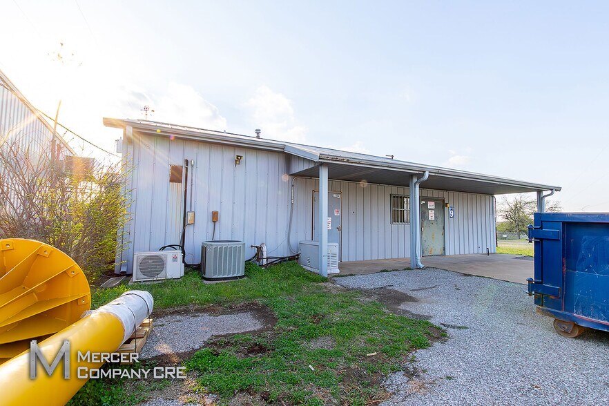 More Photos Of 340 S Eckroat St, Oklahoma City Unknown For Lease