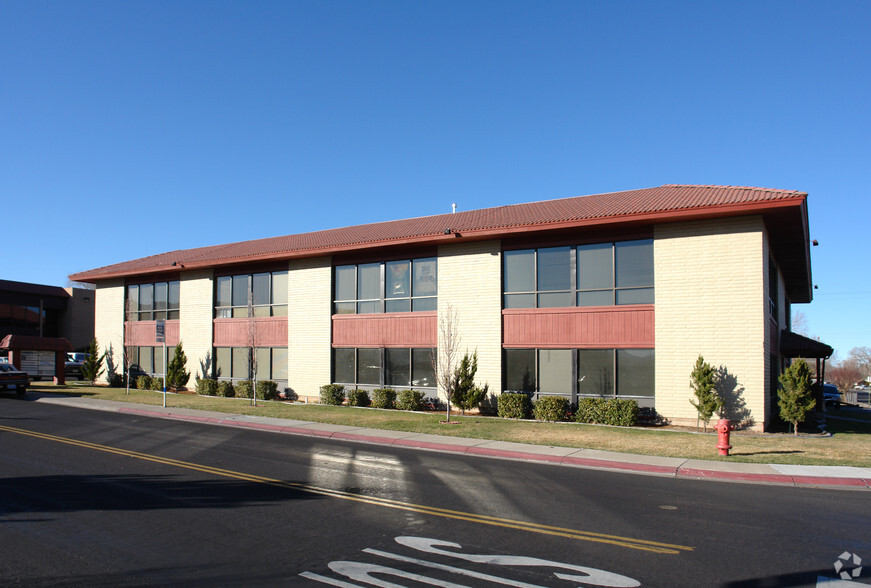 Primary Photo Of 495 Apple St, Reno Office For Lease