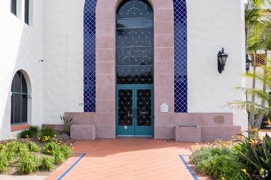 More Photos Of 6500 Hollister Ave, Goleta Office Residential For Lease