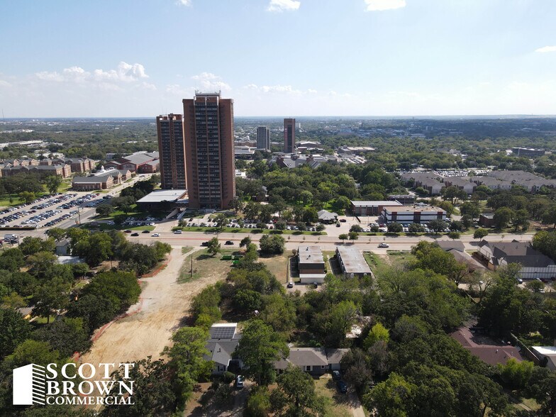 More Photos Of 413 E University Dr, Denton Land For Sale