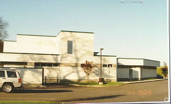 More Photos Of 2929 5th Ave Ne, Puyallup Office For Sale