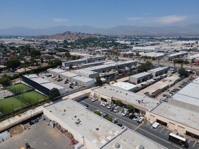 More Photos Of 12455 Branford St, Pacoima Warehouse For Sale