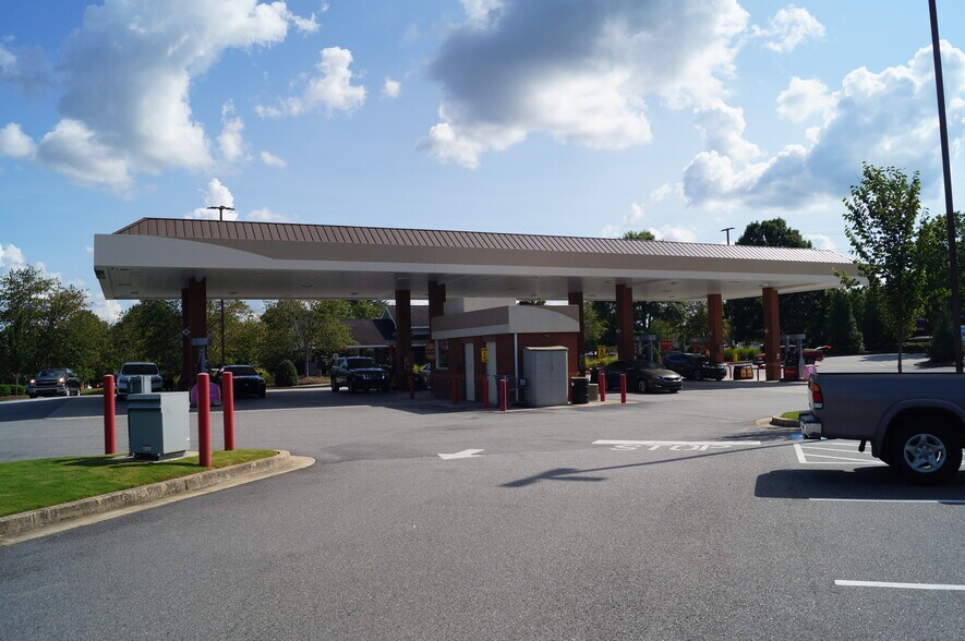 More Photos Of 12460 Crabapple Rd, Alpharetta Storefront For Lease