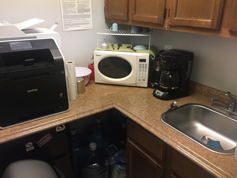 More Photos Of 8607-8609 2nd Ave, Silver Spring Medical For Sale