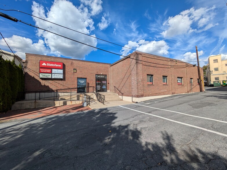 Primary Photo Of 24 W 21st St, Northampton Medical For Lease