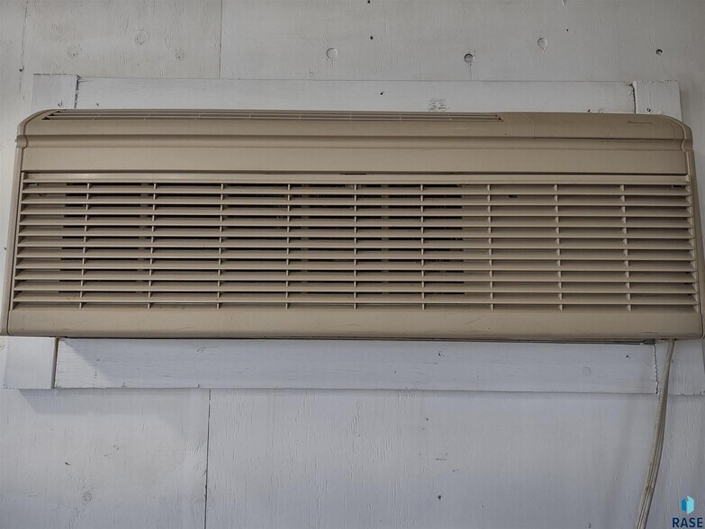 More Photos Of 1300 SE 3rd Ave, Miller Land For Sale