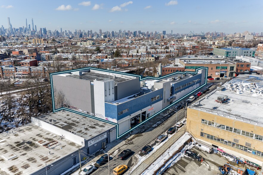 More Photos Of 2544 Borough Pl, Woodside Warehouse For Sale