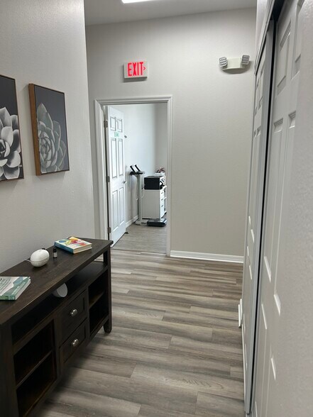 More Photos Of 17718 Hunting Bow Cir, Lutz Medical For Sale