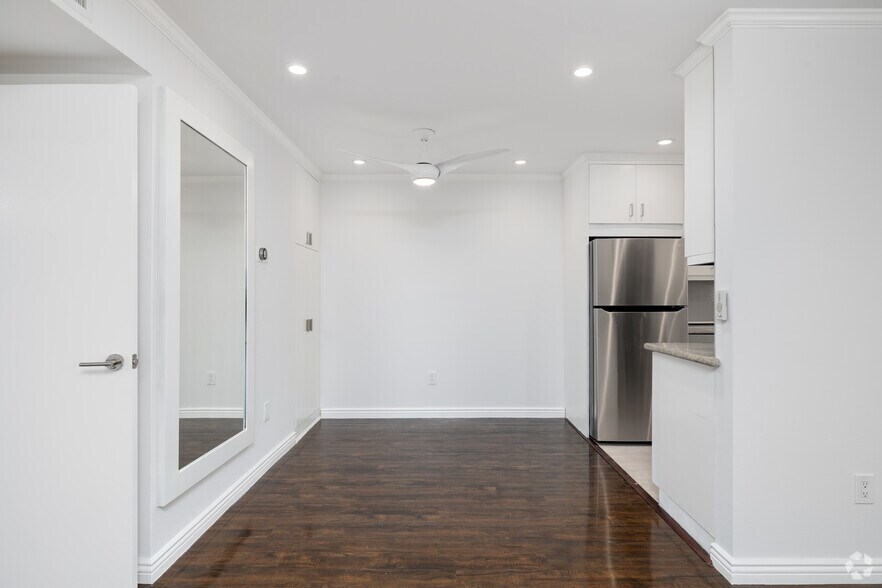 More Photos Of 6337 Primrose Ave, Los Angeles Apartments For Sale