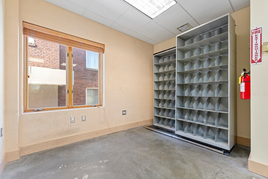 More Photos Of 613 Amboy Ave, Perth Amboy Medical For Lease