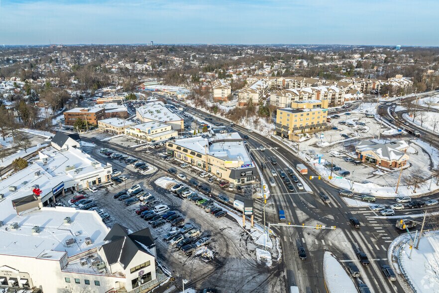 More Photos Of 1796 Washington Rd, Pittsburgh Storefront For Lease