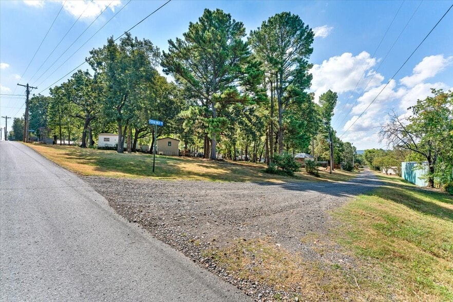 More Photos Of 20239 W Cookson Bend Rd, Cookson Manufactured Housing Mobile Home Park For Sale