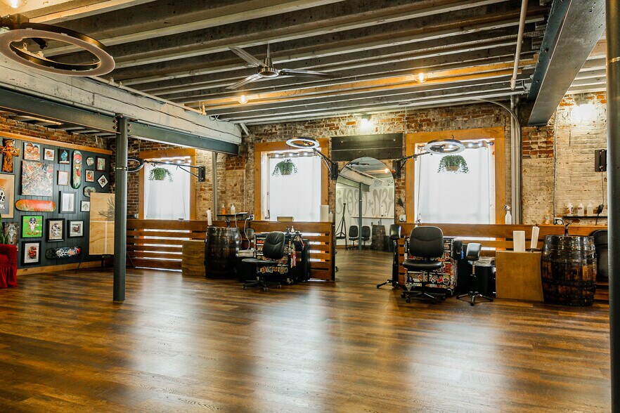 More Photos Of 1 Dana St, Portland Office For Lease