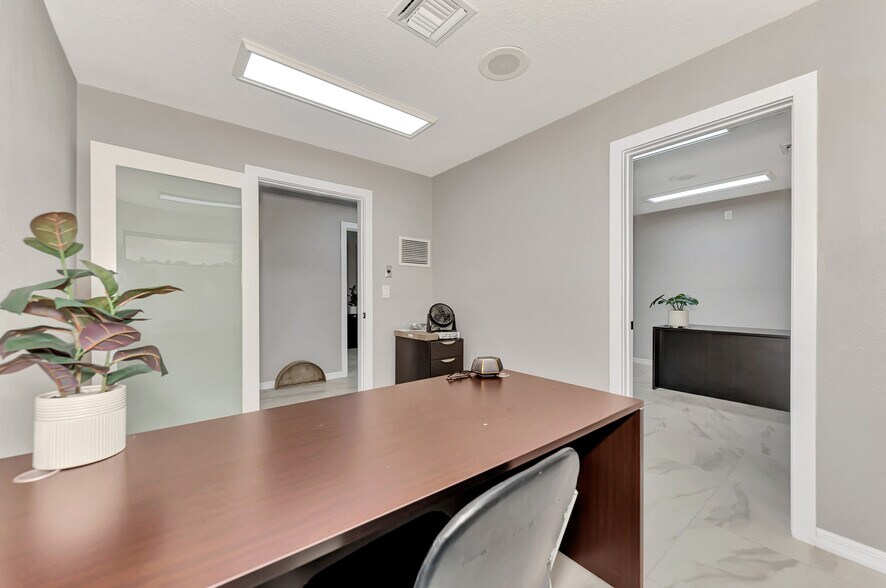 More Photos Of 12749 Tamiami Trl S, North Port Medical For Sale