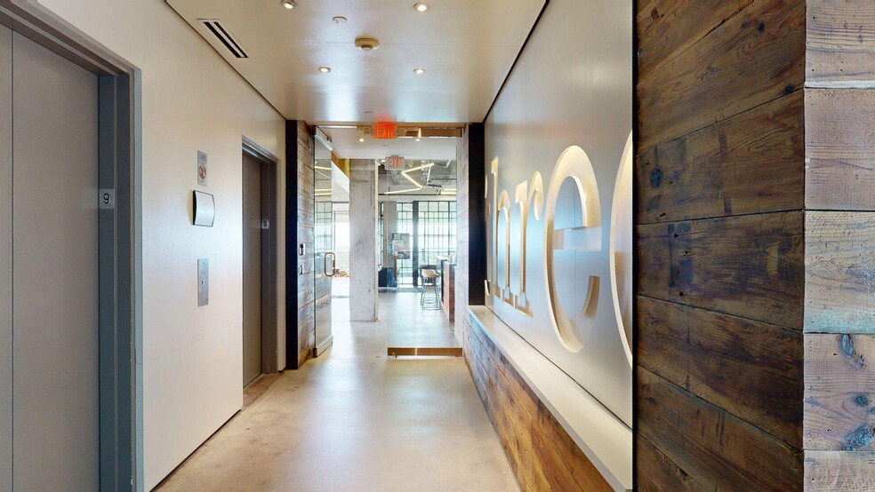 More Photos Of 550 Pharr Rd NE, Atlanta Office For Sale