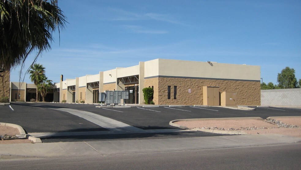 More Photos Of 1201 N 54th Ave, Phoenix Warehouse For Lease