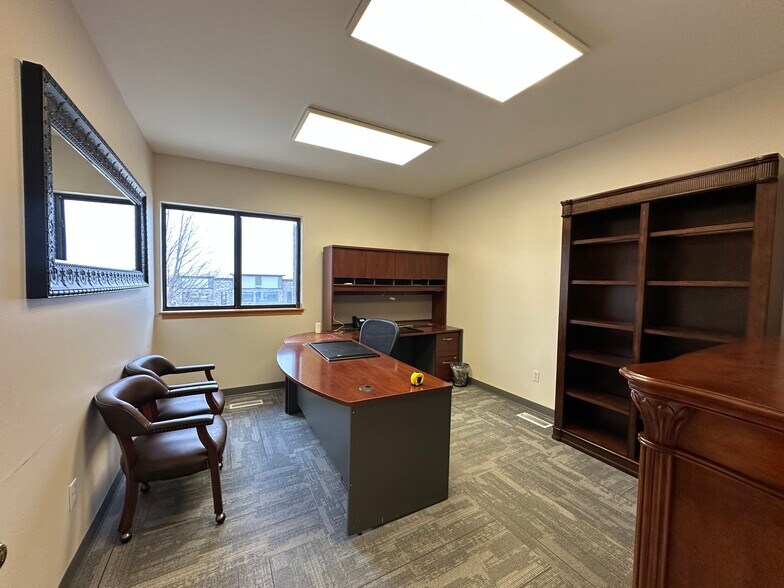 More Photos Of 580 Madison Ave, North Liberty Office For Sale