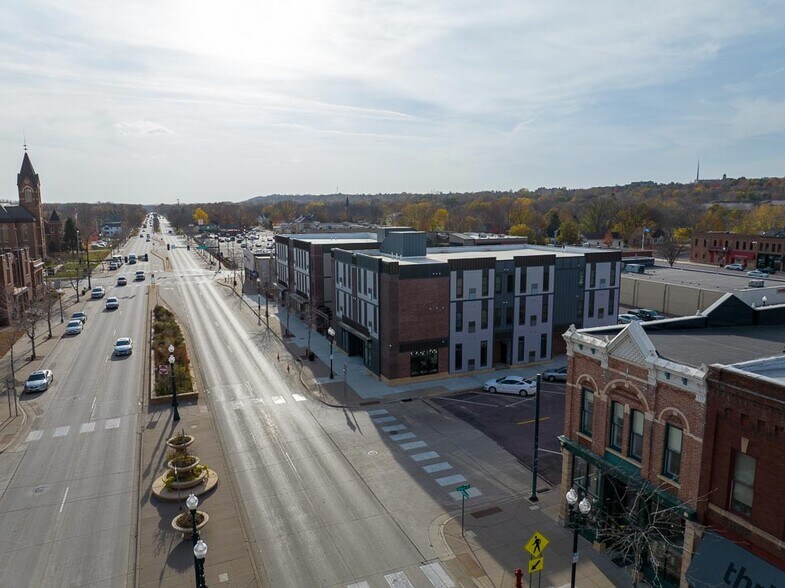 More Photos Of 410 S Minnesota Ave, Saint Peter Apartments For Sale
