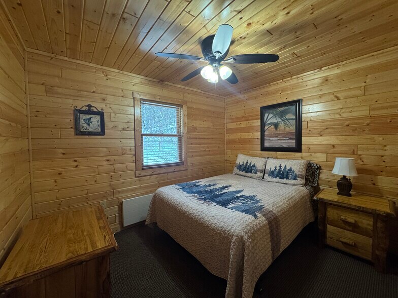 More Photos Of 4475 County P, Rhinelander Hotel For Sale