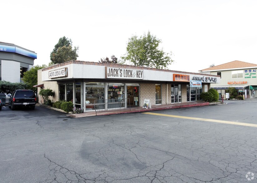 More Photos Of 18881 Colima Rd, Rowland Heights Unknown For Lease
