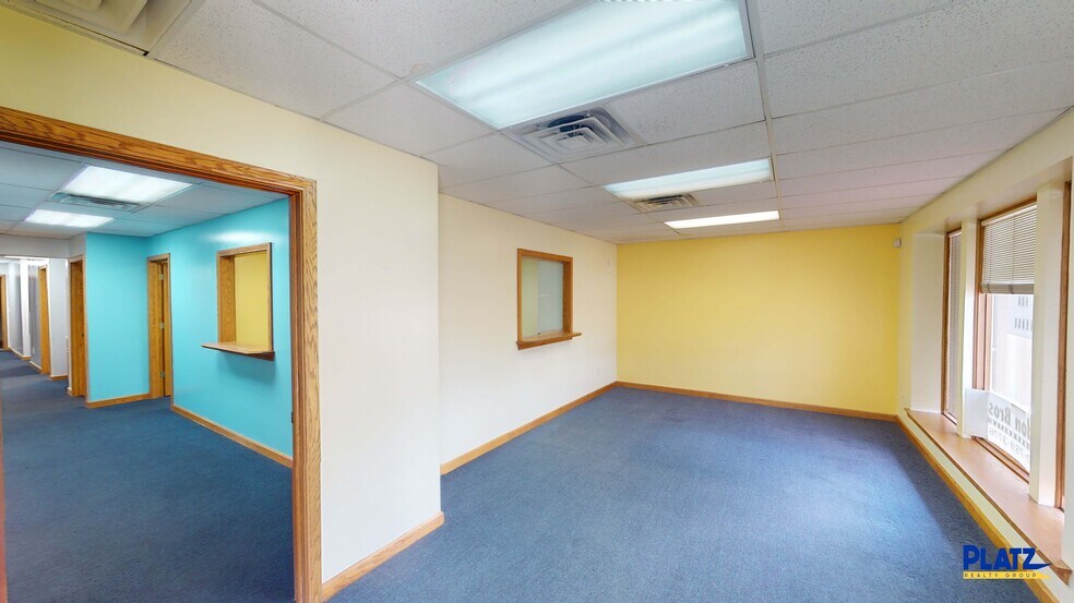 More Photos Of 1616 E Liberty St, Girard General Retail For Sale