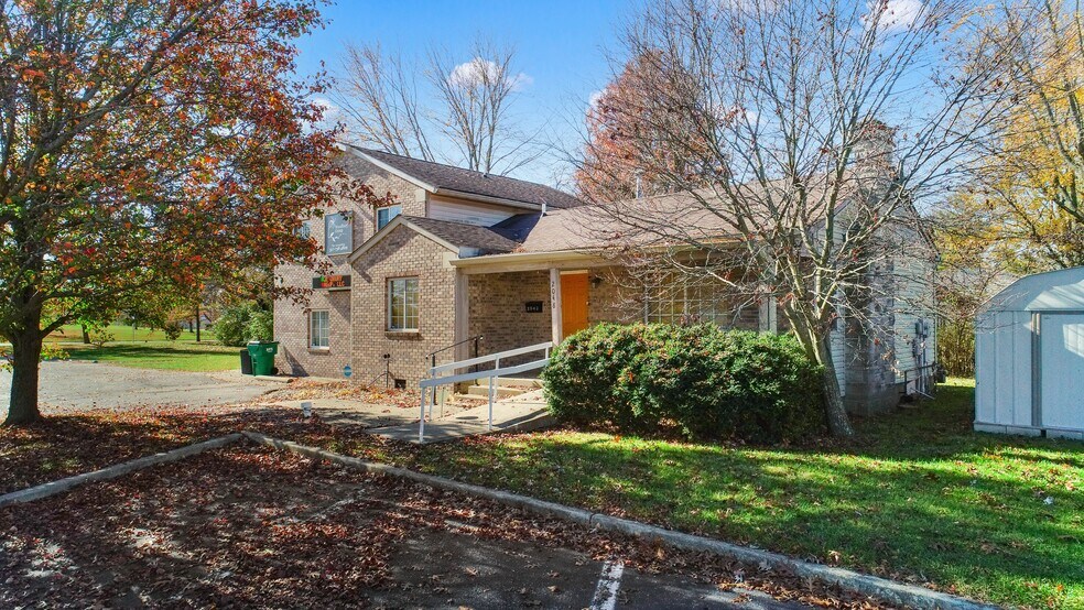 More Photos Of 2048 N Morton St, Franklin Office For Sale