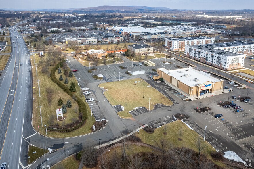 More Photos Of 136-150 State Route 31, Flemington Unknown For Lease