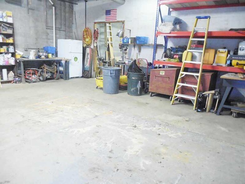 More Photos Of 700-710 Lebanon Rd, West Mifflin Warehouse For Sale