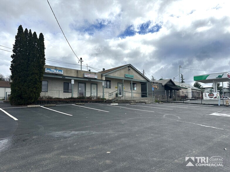 More Photos Of 4026-4044 Grass Valley Hwy, Auburn General Retail For Sale
