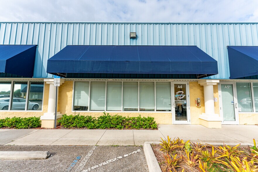 More Photos Of 188 Triple Diamond Blvd, Nokomis Warehouse For Sale