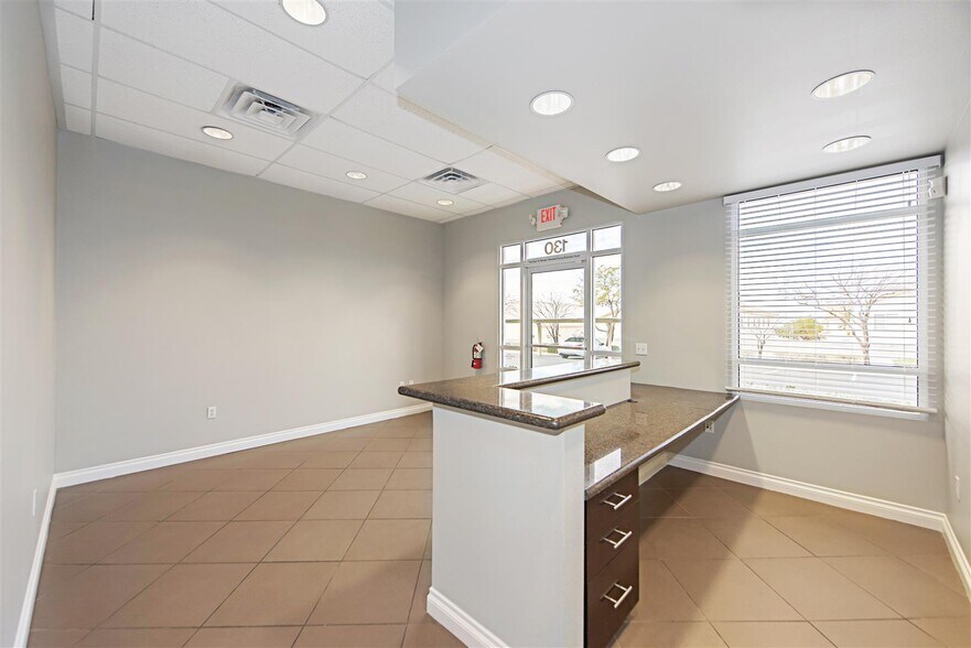 More Photos Of 2950 Sunridge Heights Pky, Henderson Medical For Sale