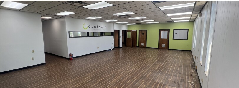 More Photos Of 2331 Millpark Dr, Maryland Heights Warehouse For Lease