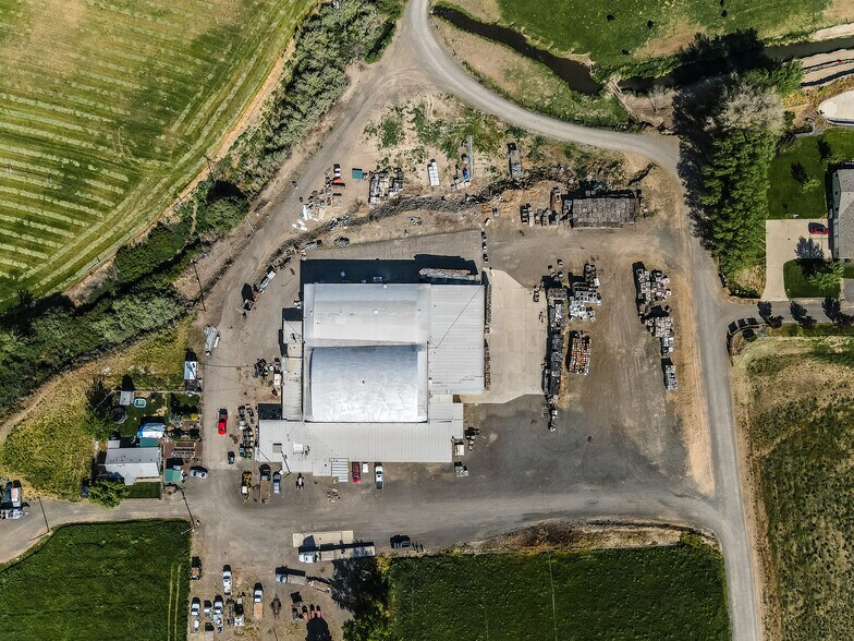 More Photos Of 91 Charlie Ln, Naches Warehouse For Sale